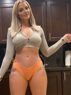 ברוכים הבאים לשירות נערות מקסימות
אני מציעה מגוון שירותים אינטימיים
יצו קשר דרך וואטסאפ
+447782997127